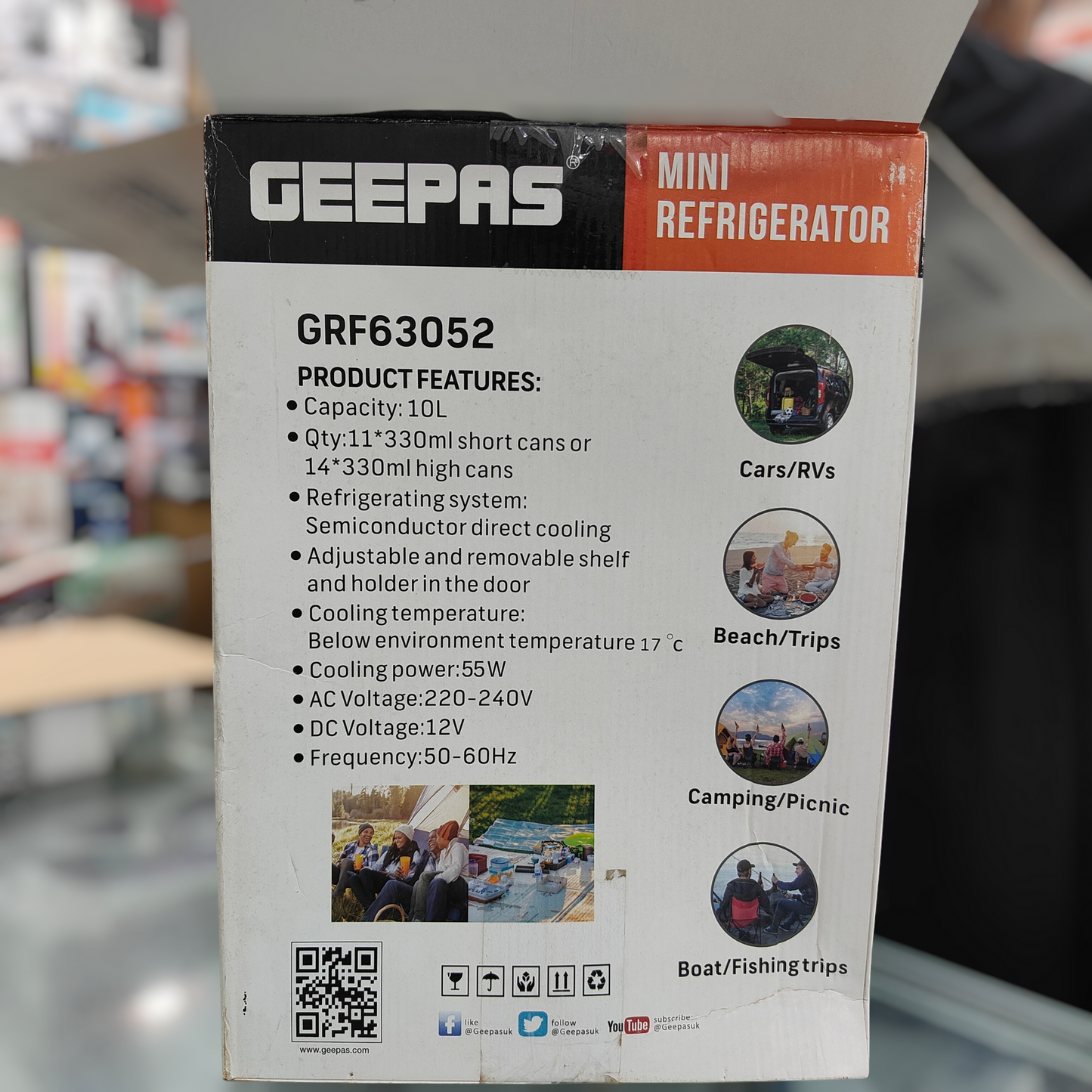 Geepas mini fridge 12v & 220w