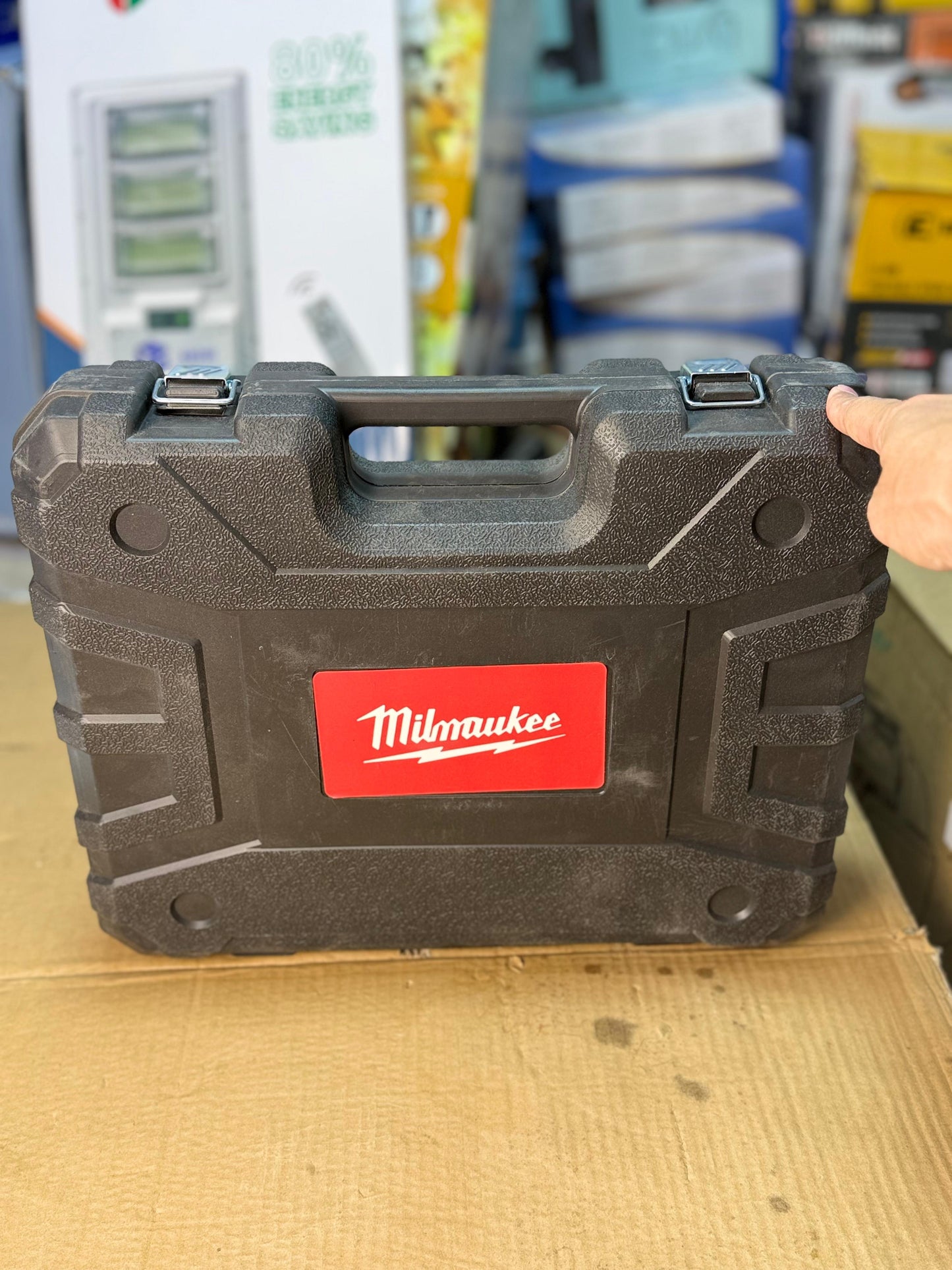 Milwaukee 48v 117 pieces drill set