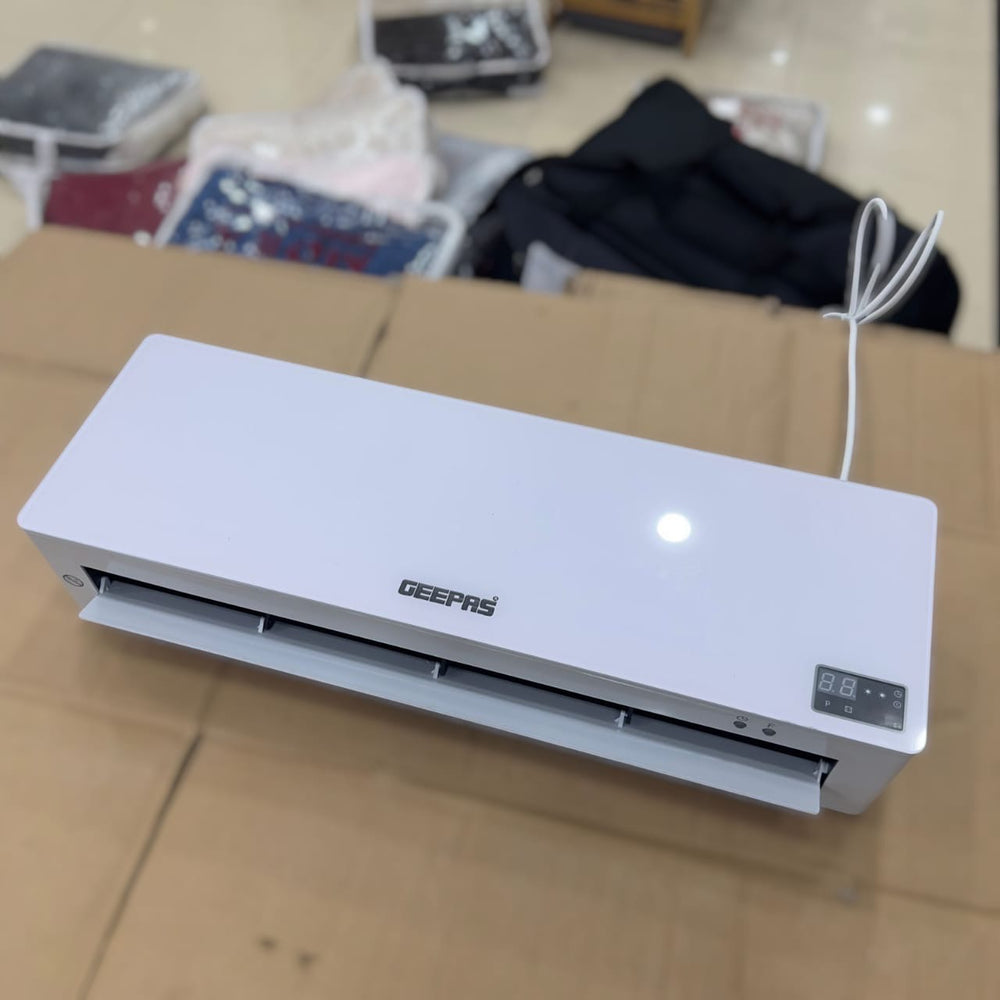 Geepas PTC Ceramic Wall Heater 28563