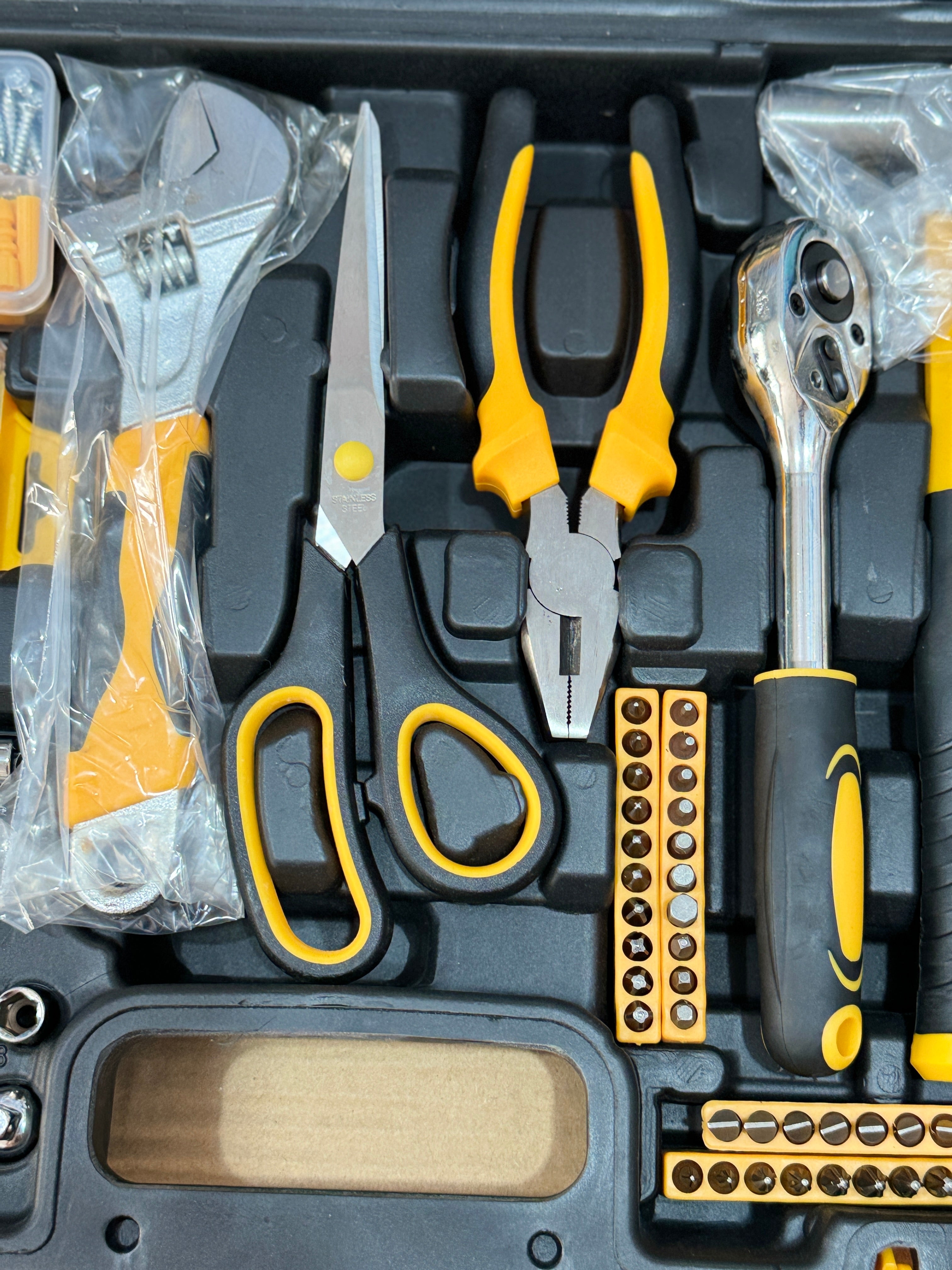 257 pcs tools box