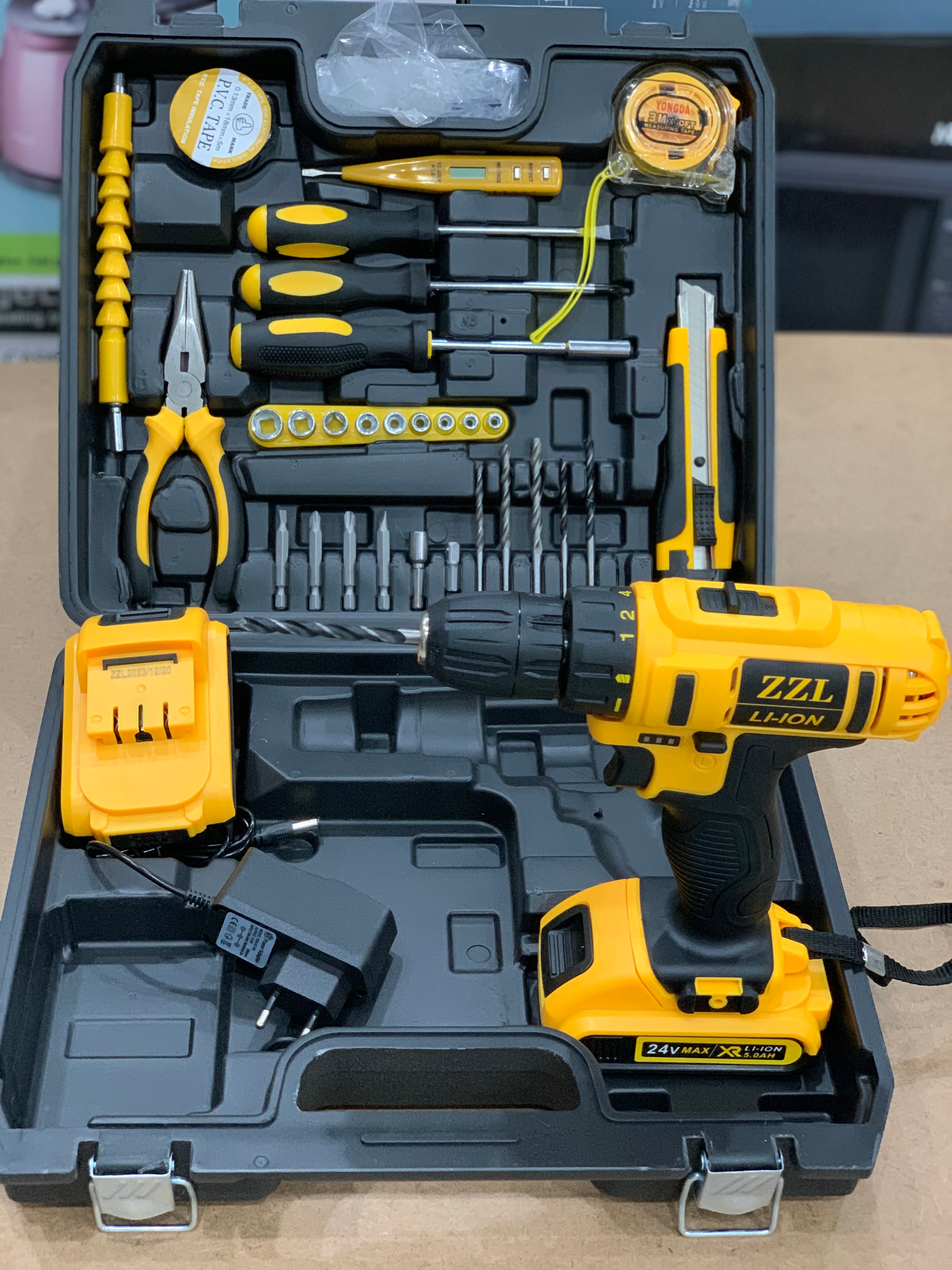 ZZL Drill set 24V