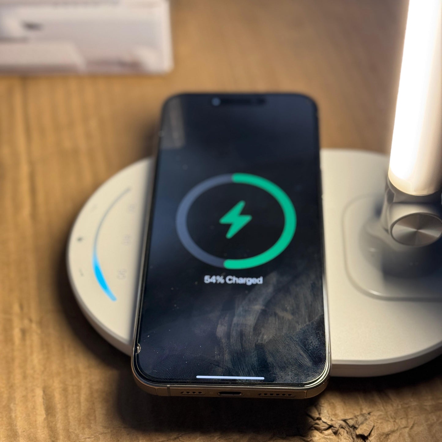 Lamp and wireless charger Germany brand