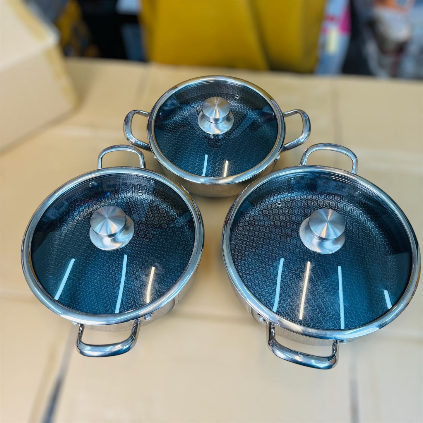 honeycomb lesser coating shallow casserole set