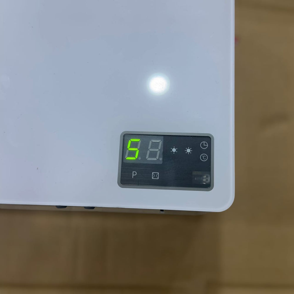 Geepas PTC Ceramic Wall Heater 28563