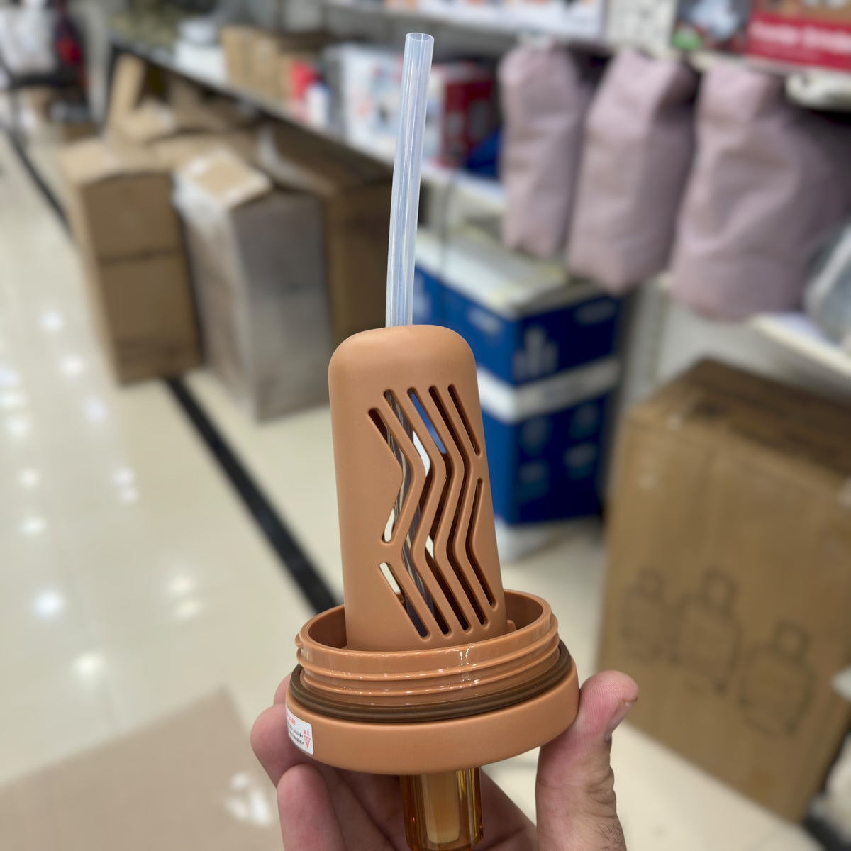 Kapybara 700ml sip tumbler price in Pakistan