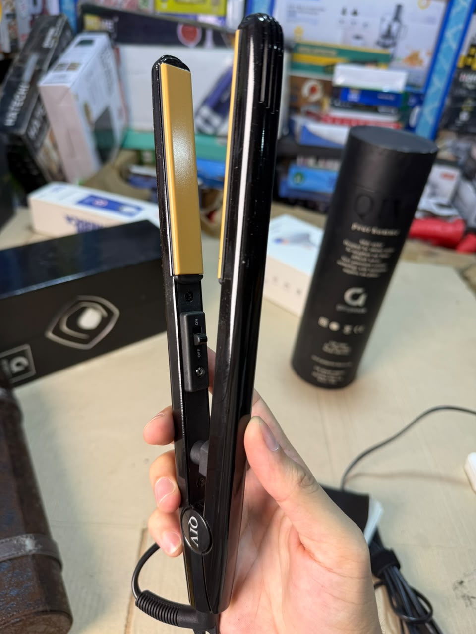 QIV Pour Homme Professional Hair Straightener