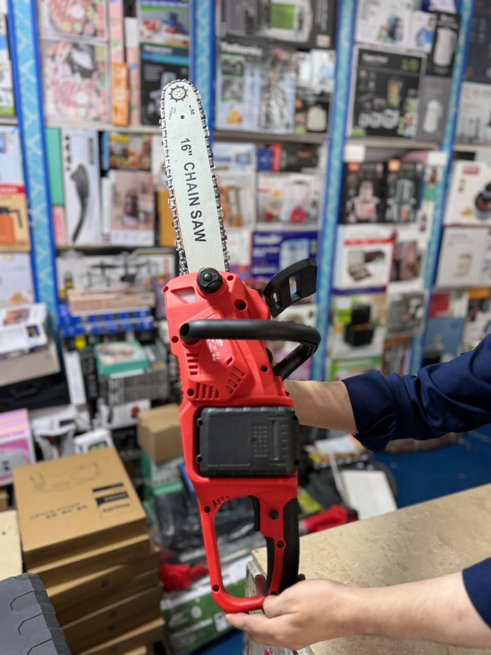 16 Inch Cordless Chain Saw