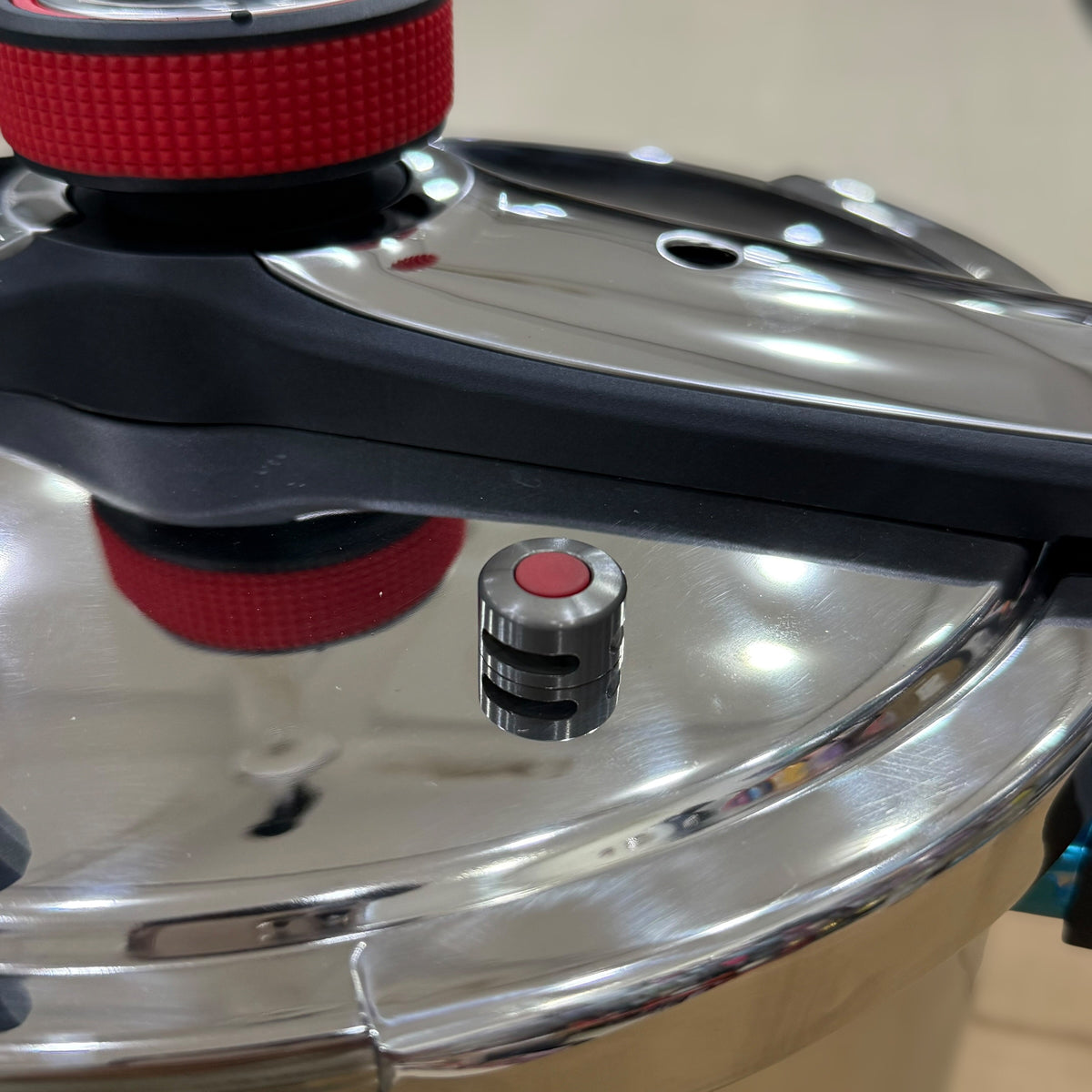 Knob Type Pressure Cooker 15L