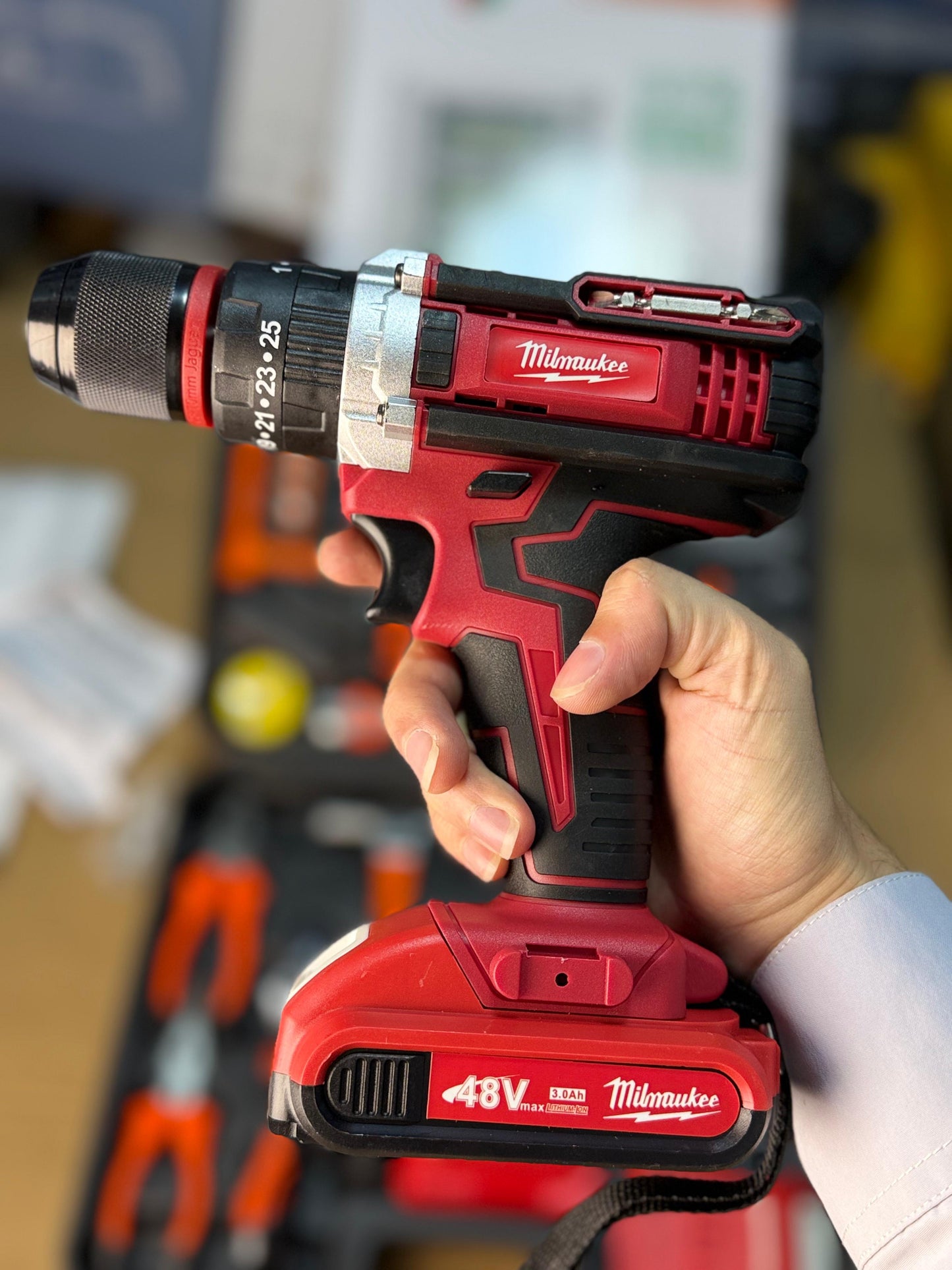 Milwaukee 48v 117 pieces drill set