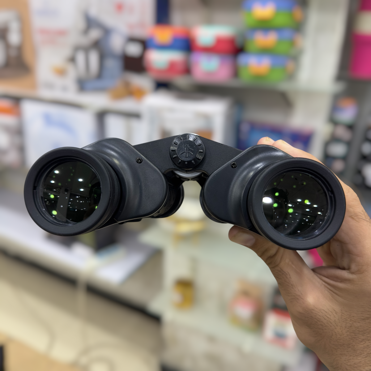 High Quality Binoculars - Black Rubber Body with Carry Pouch, Neck Strap & Cleaning Cloth