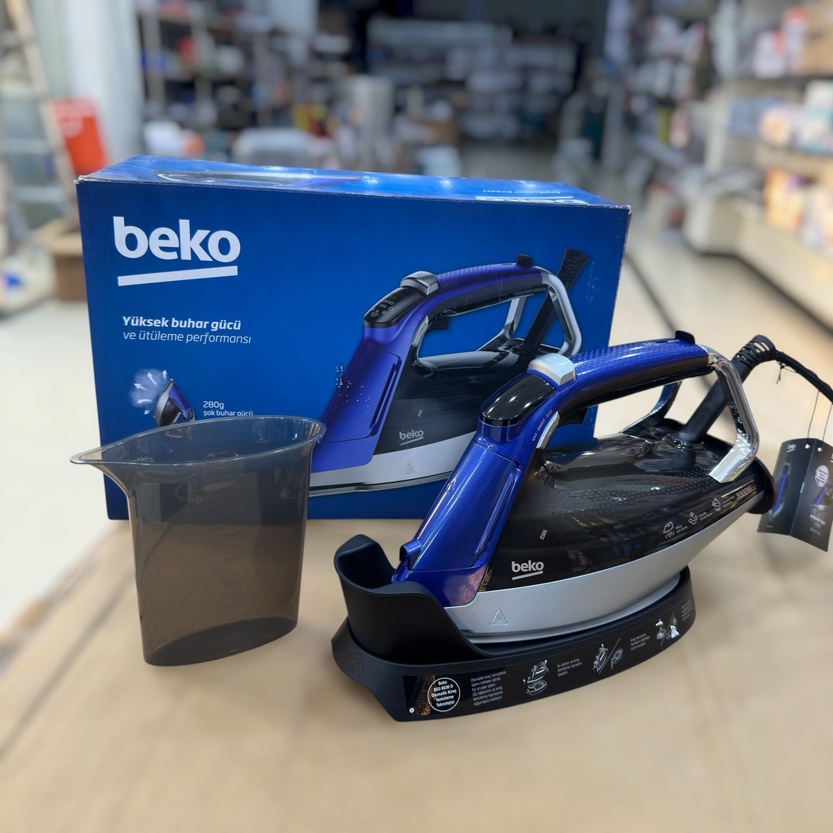 Beko High Power Steam Iron - 260g Steam Boost, Ceramic Soleplate