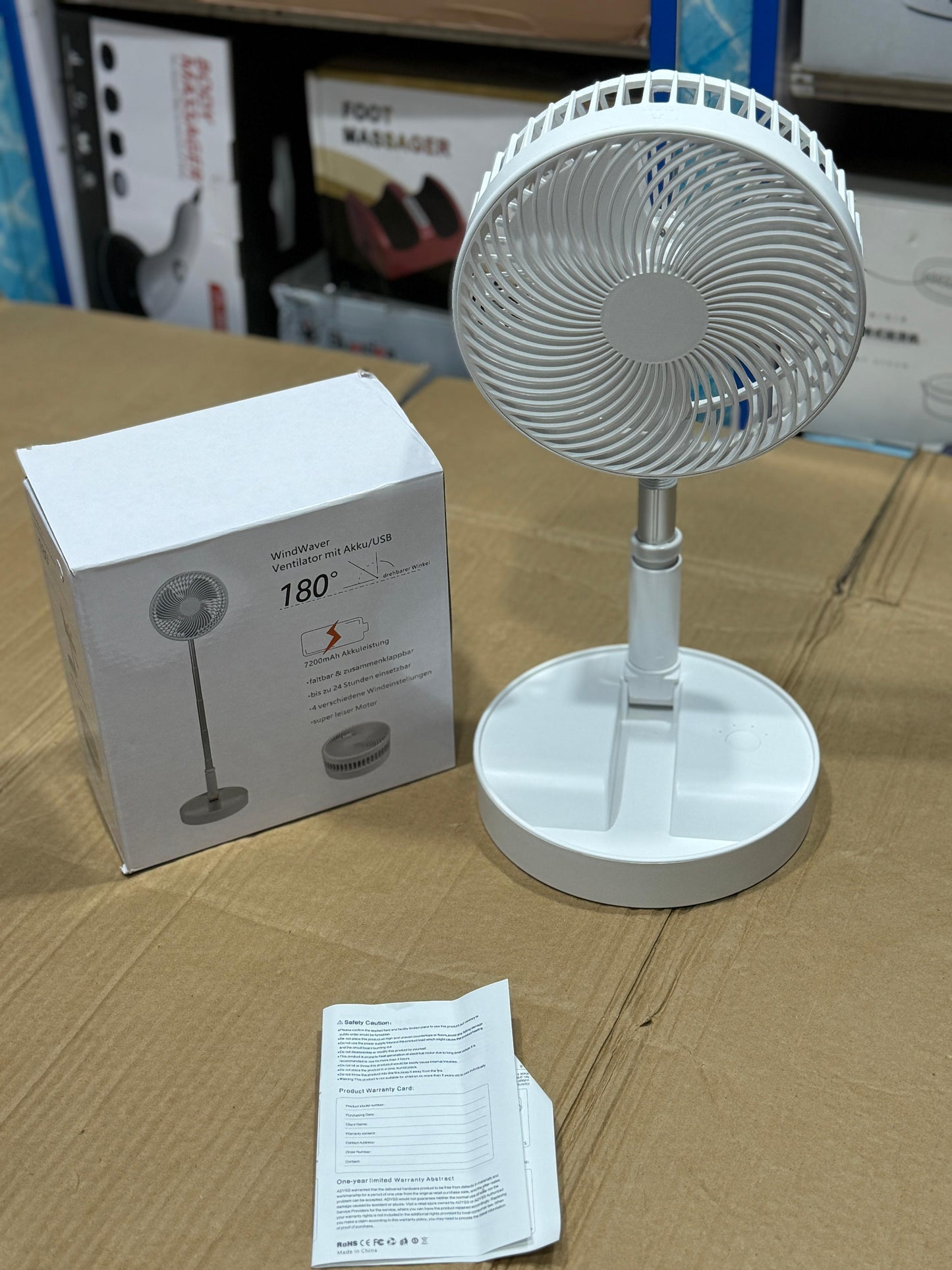 Rechargeable folding fan