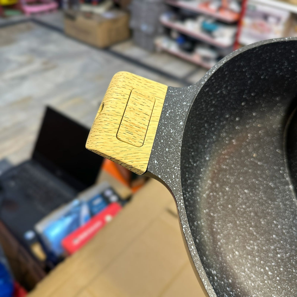 Uakeen Germany Induction Die-Cast Granite Hot Pot VK-1023