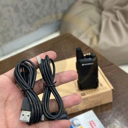 Motorola UHF FM Transceiver Walkie Talkie Pair