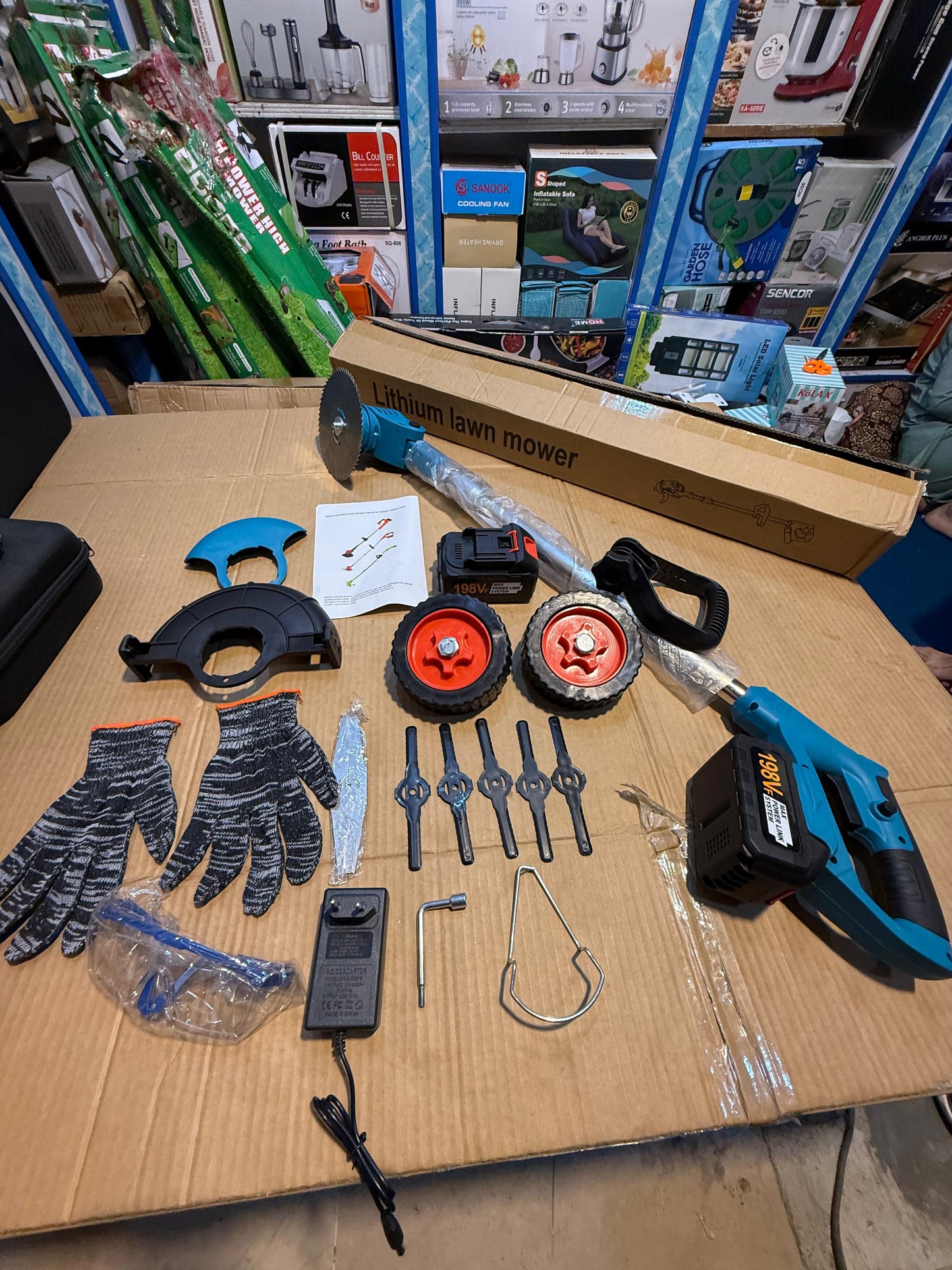 Rechargeable Grass Cutting Machine with 2 Batteries – Portable Lawn Trimmer