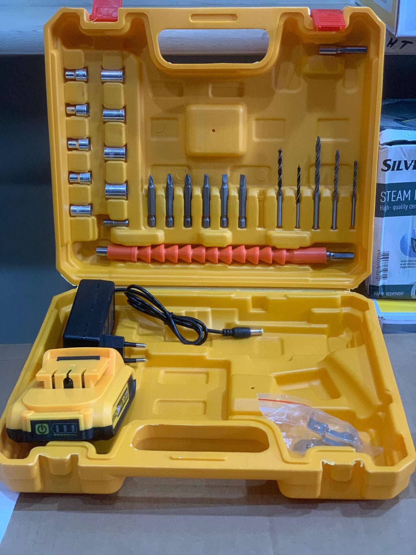 DeWALT 36W Drill set