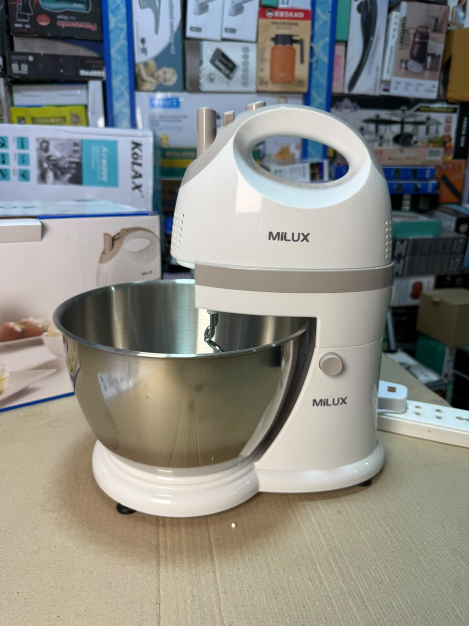 MILUX 2-in-1 Stand Mixer MSM-9906