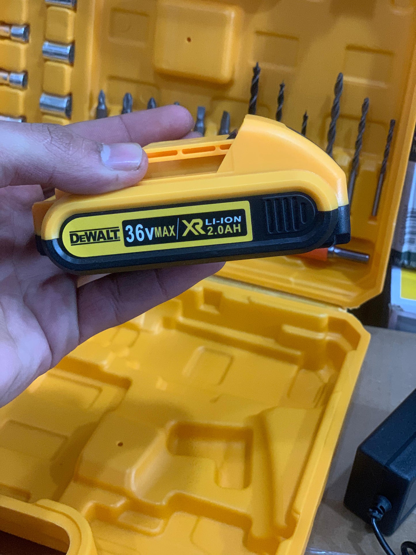 DeWALT 36W Drill set