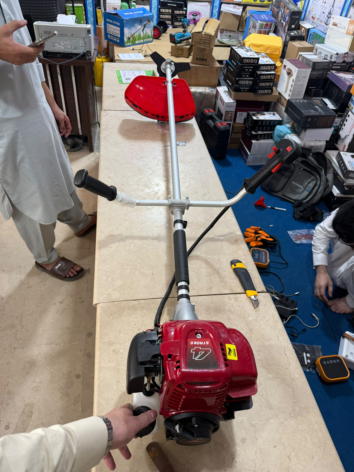 4-Stroke Petrol Brush Cutter GX35 - Heavy Duty Grass Cutter with 2-Blade Metal Blade