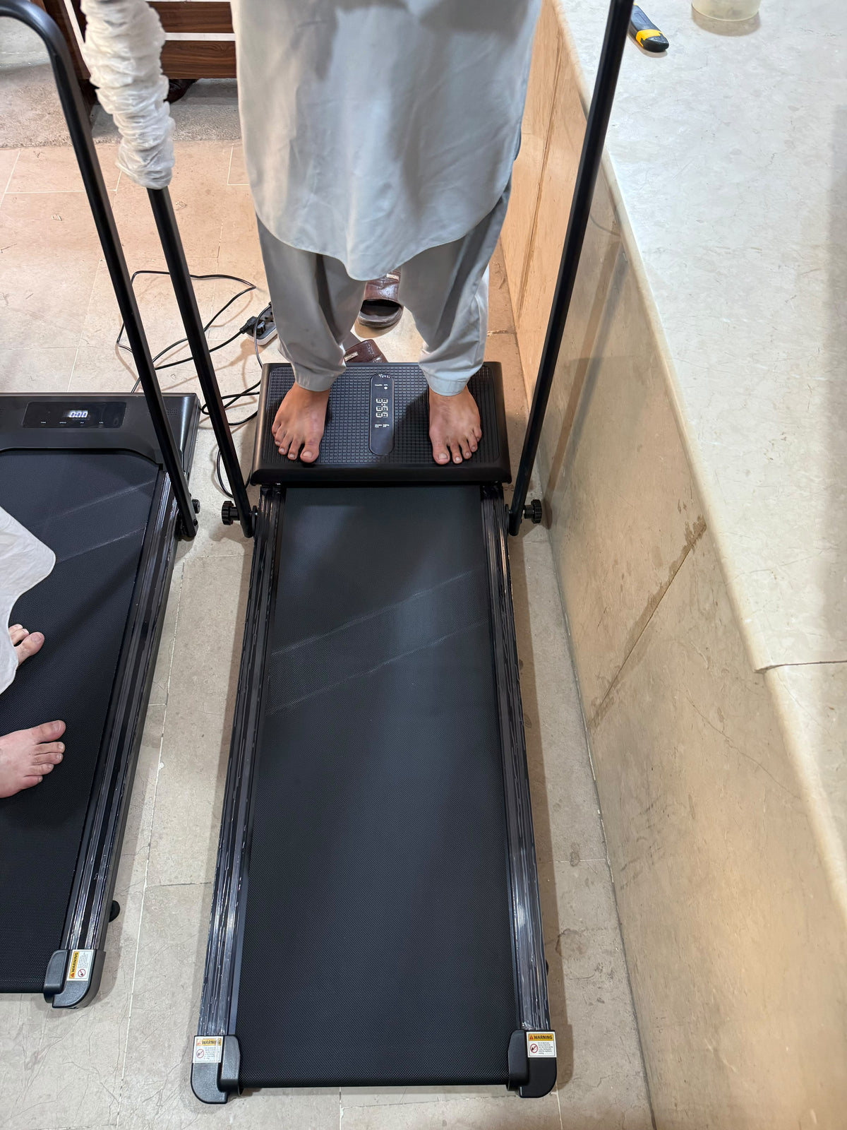 Foldable Treadmill - Single Walking Treadmill or 2-in-1 with Vibration Plate (KW921 / KW916)