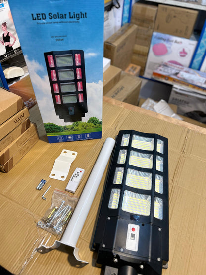 300W LED Solar Light – Energy Saving Outdoor Lighting 🚥