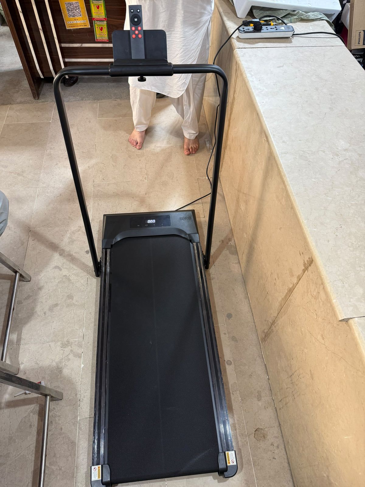 Foldable Treadmill - Single Walking Treadmill or 2-in-1 with Vibration Plate (KW921 / KW916)
