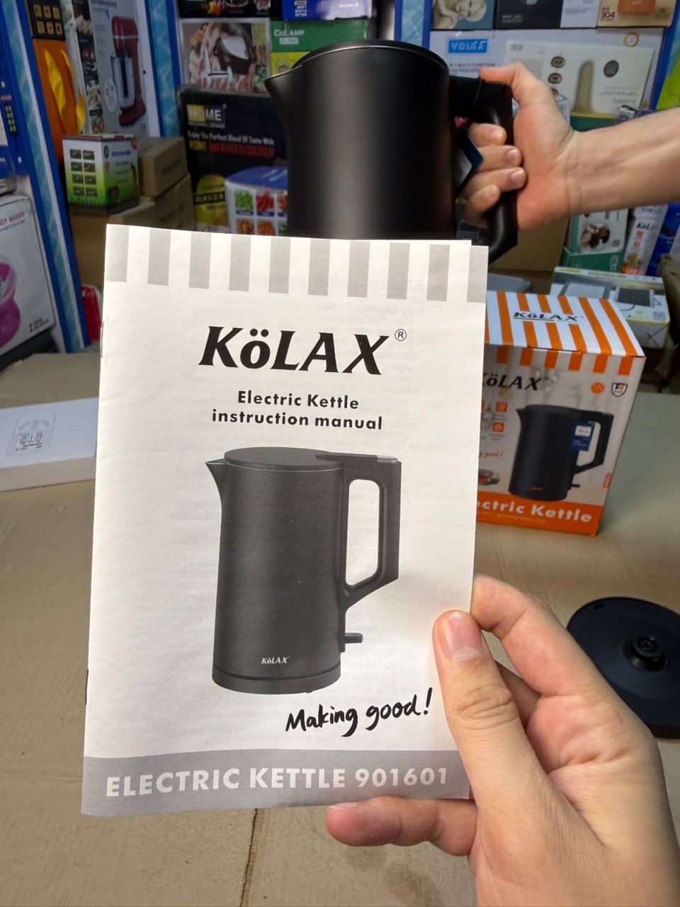 KOLAX Electric Kettle 901601 - Double-Wall Matte Black, Auto Shut-Off