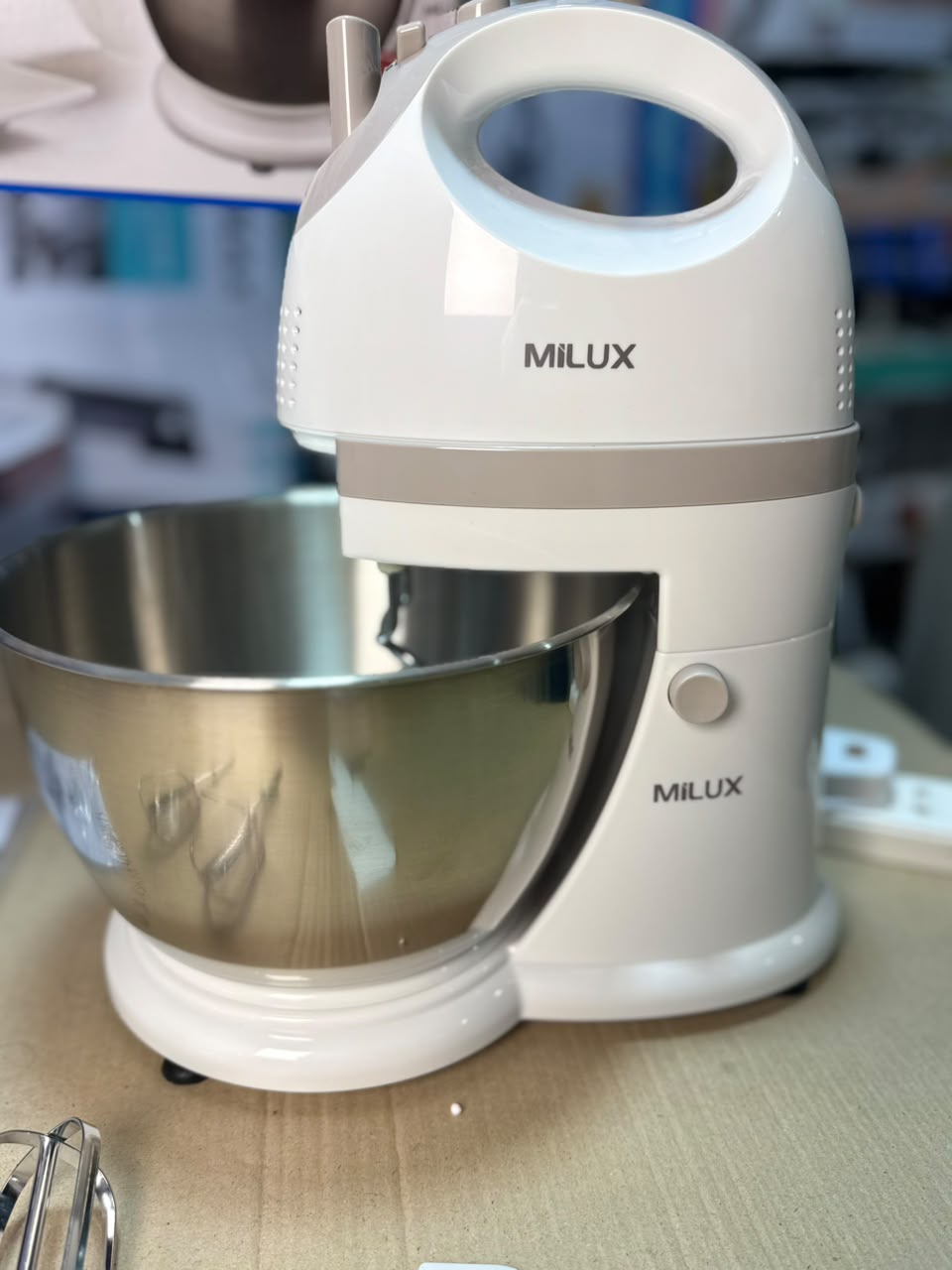 MILUX 2-in-1 Stand Mixer MSM-9906