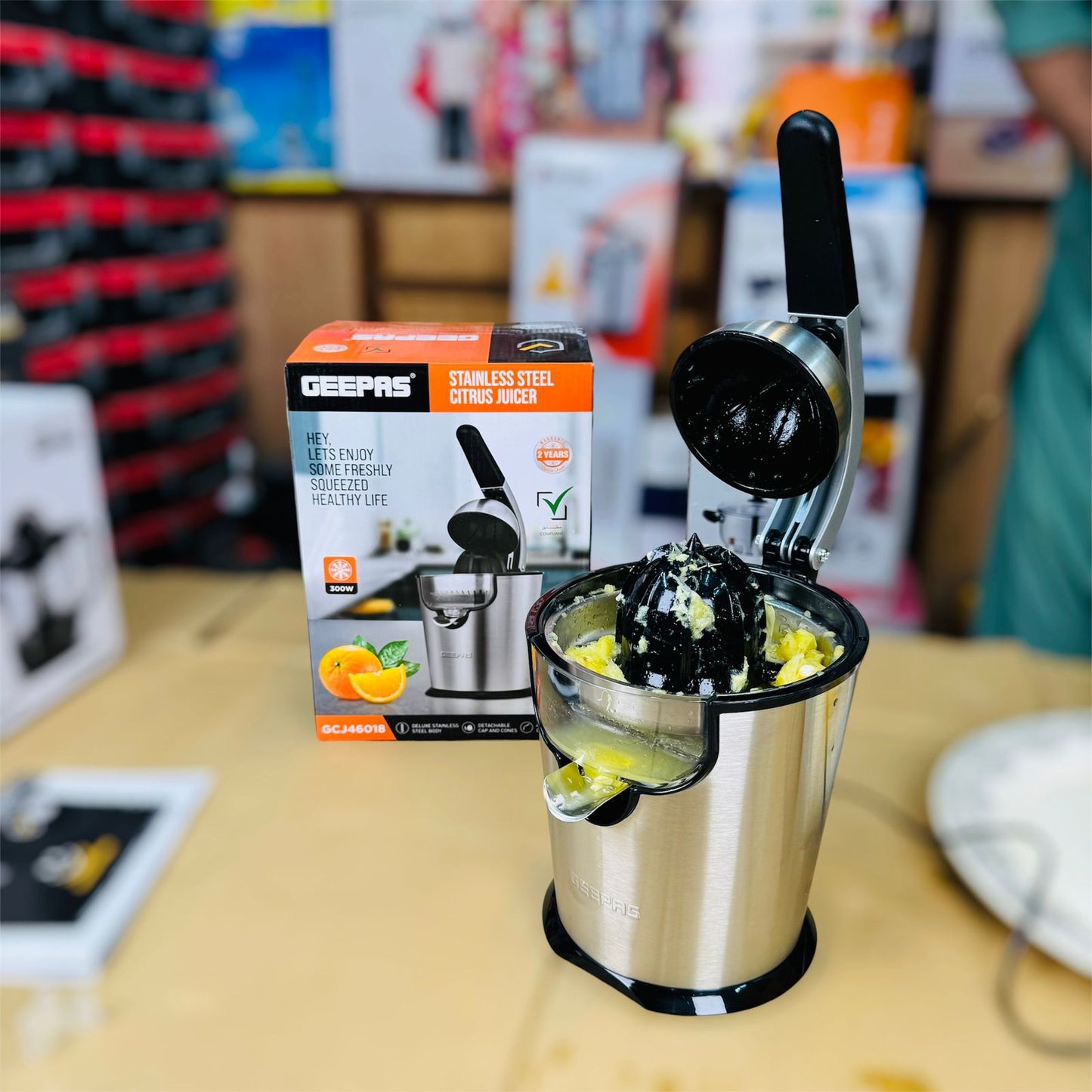 Geepas Stainless Steel Citrus Juicer GCJ46018