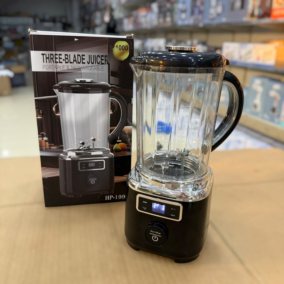 Three-Blade Juicer HP-199 Portable Rechargeable
