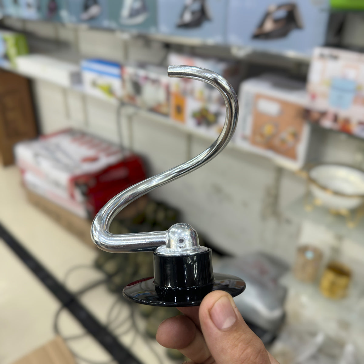 UAKEEN 5.5L Stainless Steel Stand Mixer | 1600W Professional Dough Kneader & Egg Whisk (Model ZL-1603)